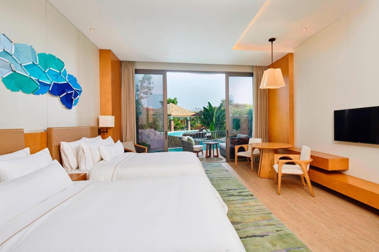 The Westin Shimei Bay Resort Wanning Dış mekan fotoğraf