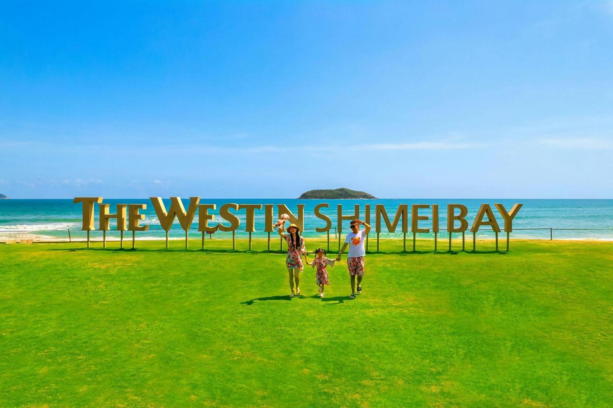 The Westin Shimei Bay Resort Wanning Dış mekan fotoğraf